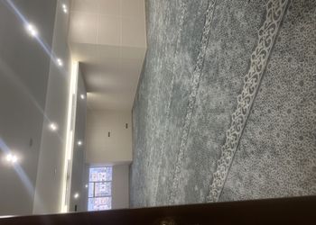 شقة بغرفة جلوس وغرفتين نوم 