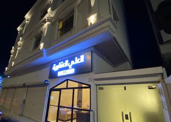 شقة بأثاث مريح وبسيط
