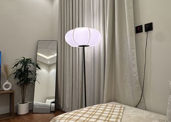 استديو بتصميم أنيق ودخول ذاتي