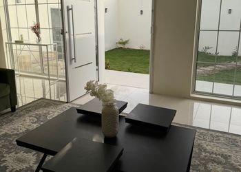 استراحة بمسطح اخضر
