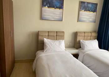 شاليه باطلاله على البحر