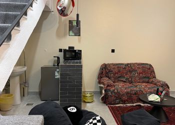 استديو بسرير ماستر ودخول ذاتي
