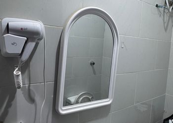 استديو بسرير ماستر