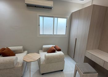 استديو بسرير ماستر ودخول ذاتي