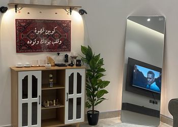 شقة بغرفة معيشة وغرفة نوم 