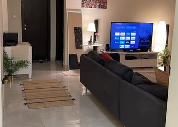 شقة هادئة بصالة وغرفة نوم 
