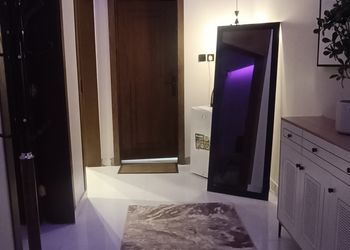 شقة بغرفة معيشة وغرفة نوم 