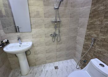 استديو هادئ بسرير ماستر 