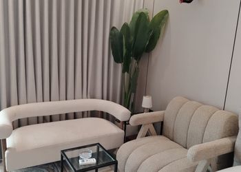 استديو بسرير ماستر وجلسة جانبية 