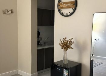 استديو بسرير ماستر