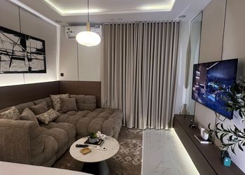 استديو بسرير ماستر وجلسة جانبية