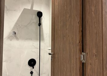 استديو هادئ بسرير ماستر 
