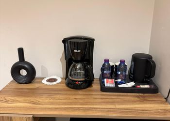 استديو هادئ بسرير ماستر