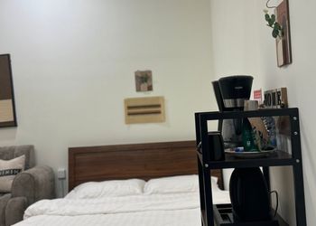 استديو بسرير ماستر