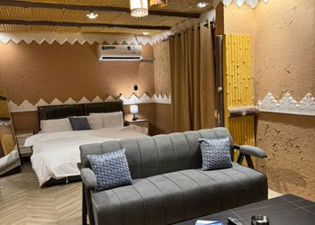 استديو بطابع نجدي