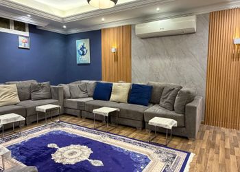 شقة بغرفة معيشة وغرفتين نوم 