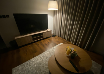 شقة بدخول ذاتي وتصميم هادئ 