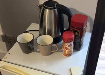 استديو هادئ بسرير ماستر 
