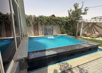 شاليه بغرفة نوم وجلسة خارجية 