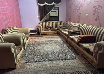 شقة بغرفتين نوم وصالة