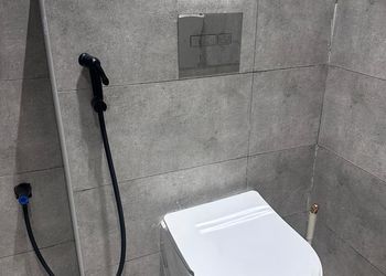 استديو بسرير ماستر وبلكونه