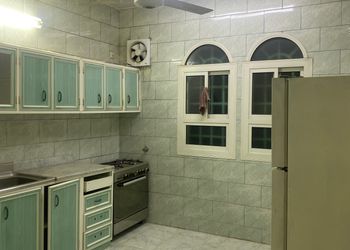 شقة بغرفتين نوم وصالة 