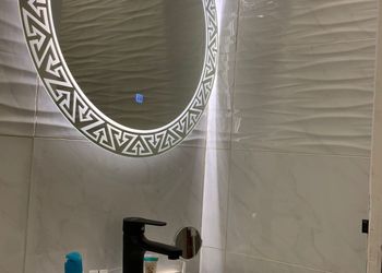 استديو بسرير ماستر  وجلسة جانبية