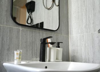 استديو بسرير ماستر ودخول ذاتي