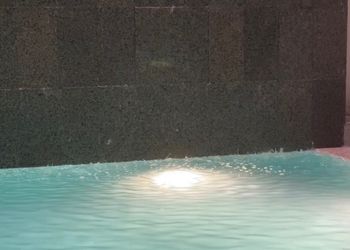 شاليه بغرف نوم و مجلس
