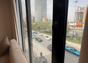 استديو هادئ بسرير ماستر 