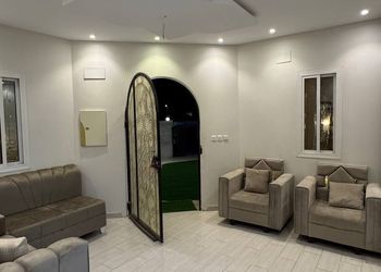 استراحة بمسبح خارجي وجلسة خارجية