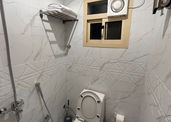 استديو هادئ بدخول ذاتي