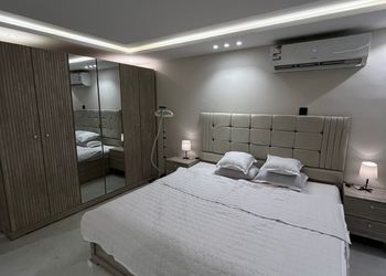 شقة بغرفة معيشة وغرفة نوم 