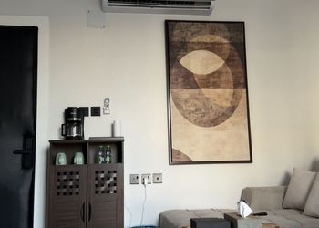 استديو بدخول ذاتي وتصميم هادئ 