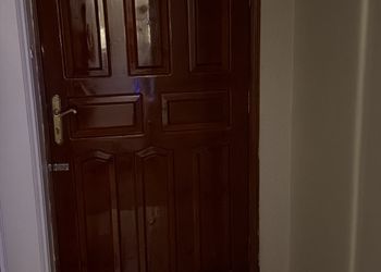 استديو بسرير ماستر