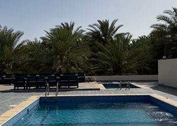 استراحة بصاله أنيقة وجلسة خارجية