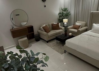 استديو هادئ بسرير ماستر 