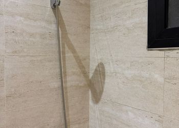 شقة بصالة أنيقة وغرفة نوم 