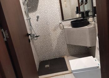 استديو بسرير ماستر 