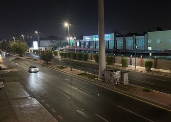 استديو بسرير ماستر