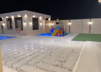 شاليه بمسبح