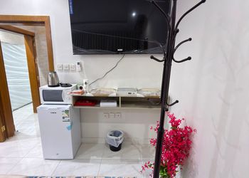 استديو بسرير ماستر وجلسة جانبية 