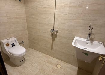 شاليه بمسطح اخضر