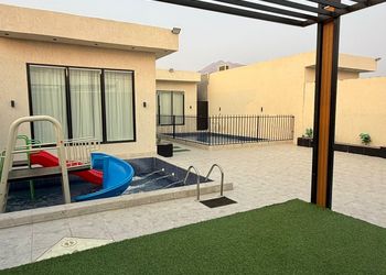 شاليه بألعاب أطفال