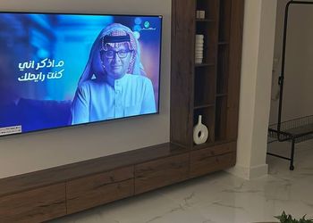 استديو بسرير ماستر وجلسة مريحة 