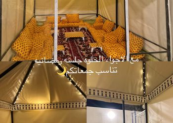 استراحة بمجلس وفناء خارجي 