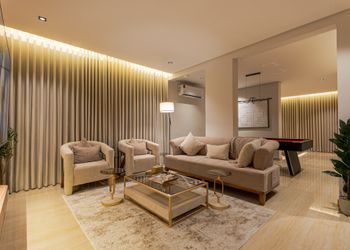 شقة بتصميم فاخر ودخول ذاتي 