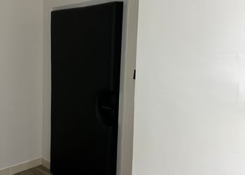 استديو هادئ بسرير ماستر 