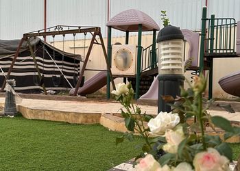 شقة بثلاث غرف نوم وصالة