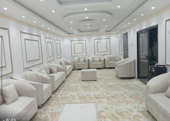استراحة بمسطح اخضر وجلسه خارجيه